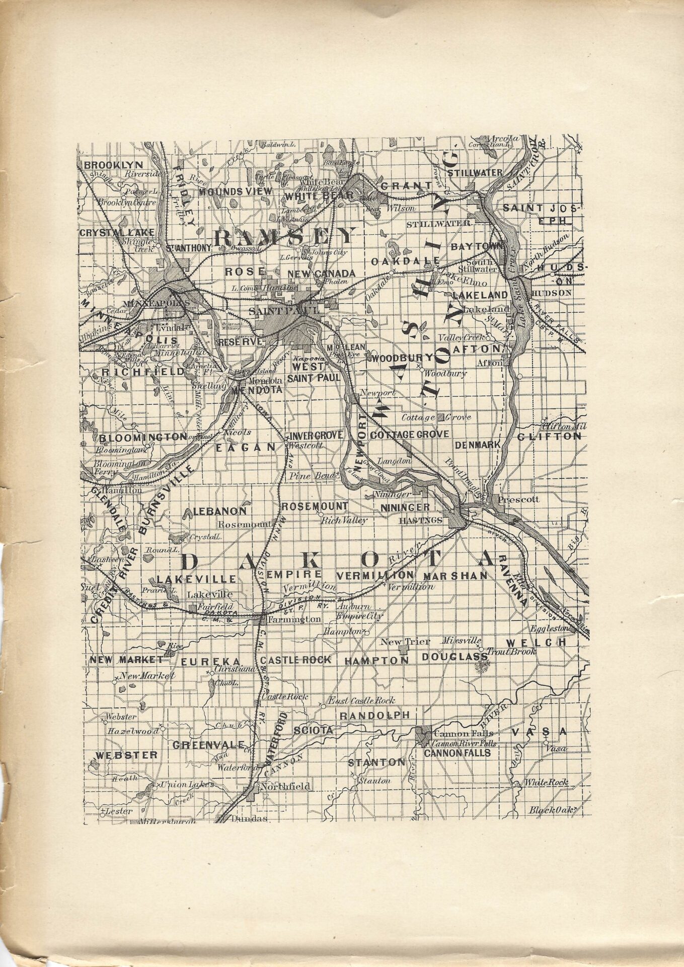 A map of the area around the town of baraboo.